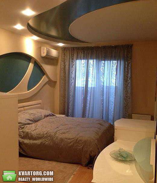Rent out 2-room apartment. Киев, Гмыри — photo 5