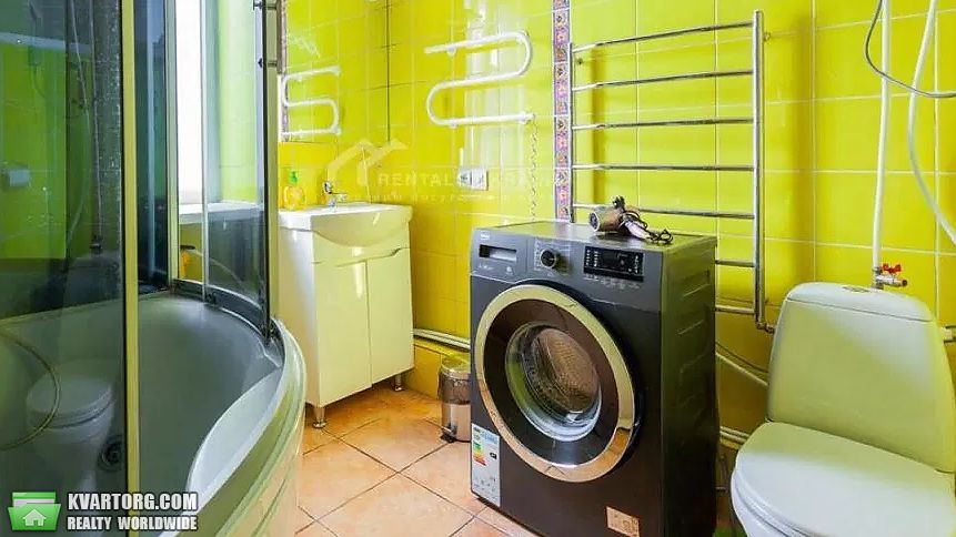 Rent out 3-room apartment. Киев,  Бассейная — photo 4