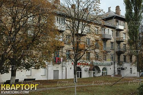 Sell shop. Киев,  Вышгородская — photo 1