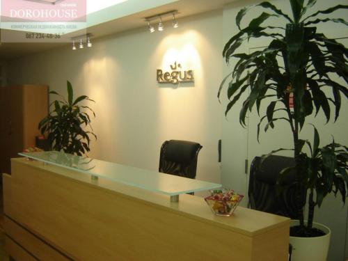 Rent out office. Киев, Шелковичная 42-44 — photo 1