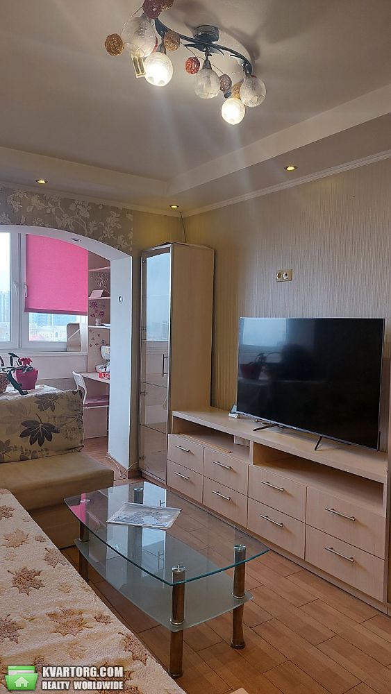Rent out 3-room apartment. Киев,  Бехтеревский пер — photo 4