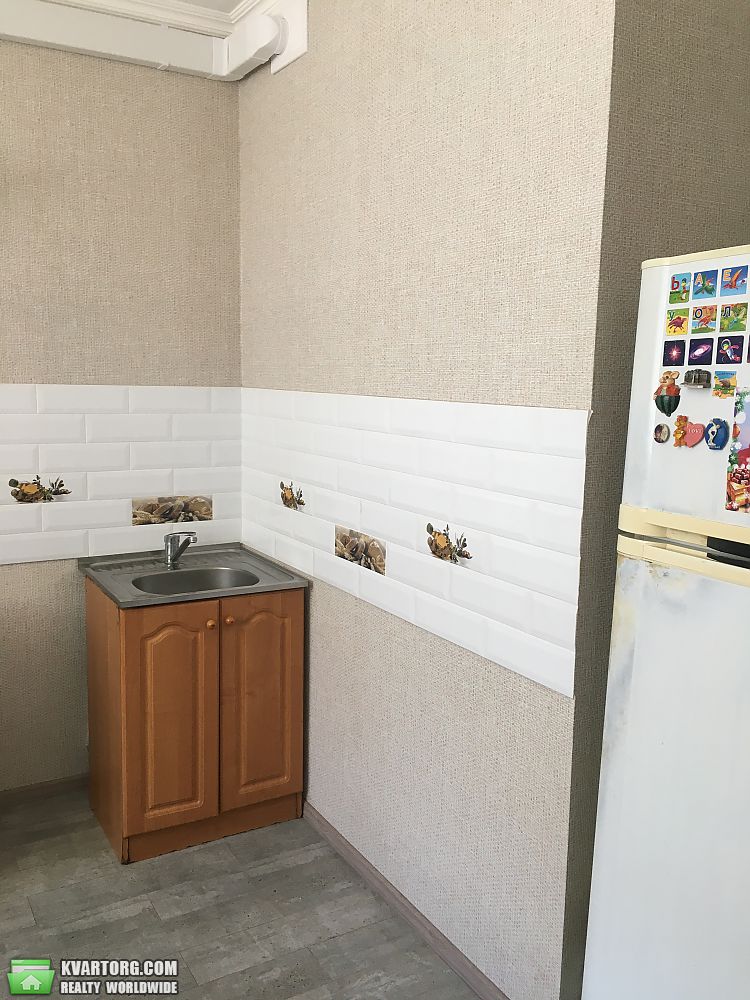 Rent out 1-room apartment. Одесса, Бочарова улица — photo 4