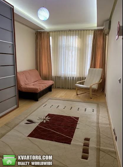 Rent out 3-room apartment. Киев,  Паньковская — photo 3