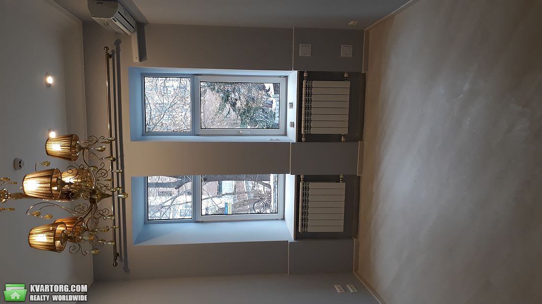 Rent out 3-room apartment. Киев,  Малоподвальная — photo 9