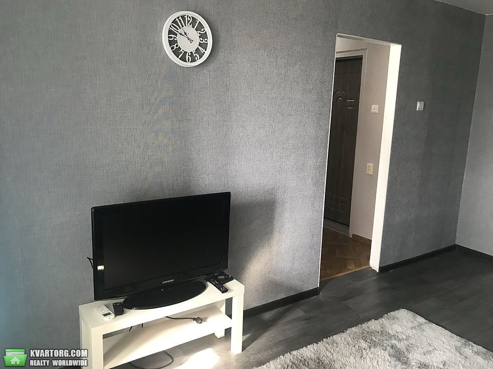 Rent out 1-room apartment. Киев, Кавказская — photo 9