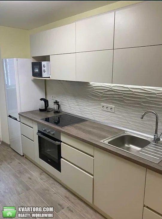 Rent out 1-room apartment. Киев,  Антоновича — photo 1