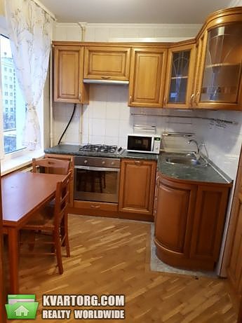 Rent out 3-room apartment. Киев,  Лятошинского — photo 7