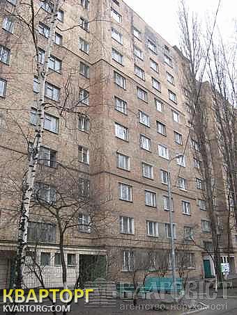 Sell 3-room apartment. Киев,  Победы пл — photo 1