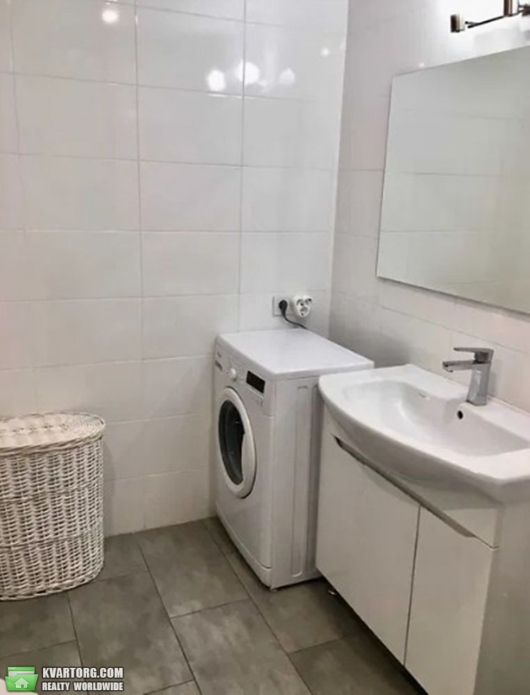 Rent out 3-room apartment. Киев,  Подвысоцкого — photo 7
