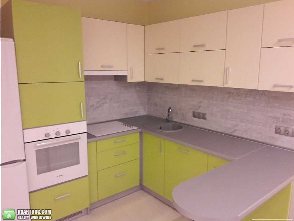 Rent out 2-room apartment. Киев, Светлая — photo 8