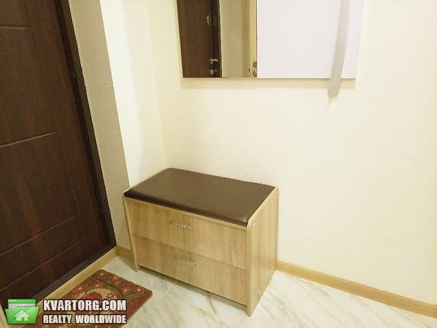 Rent out 1-room apartment. Киев,  Машиностроительная — photo 2
