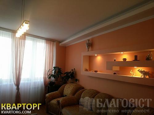 Sell 3-room apartment. Киев,  Урловская — photo 1