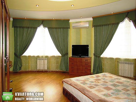 Sell 4-room apartment. Киев,  Пчелки — photo 5