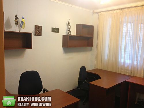 Rent out office. Киев, ул. Круглоуниверситетская — photo 1