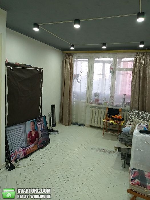 Sell 1-room apartment. Киев,  Березняковская — photo 3