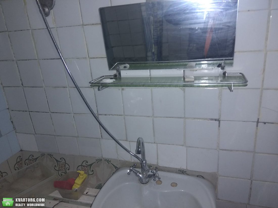 Rent out 3-room apartment. Киев,  Булгакова — photo 8
