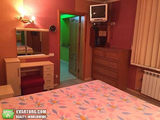 Rent out 3-room apartment. Киев, ул. Декабристов — photo 6