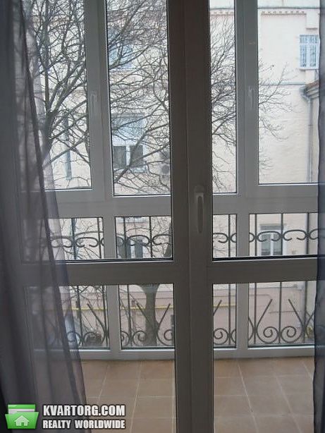 Rent out 2-room apartment. Киев,  Лютеранская — photo 10