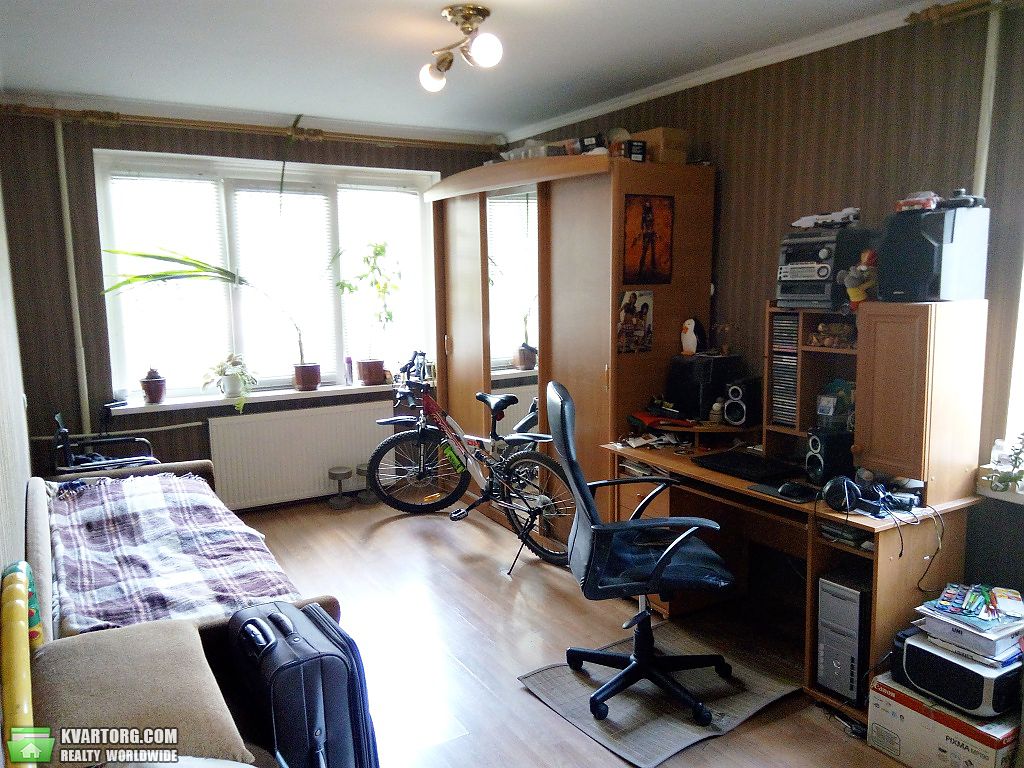 Sell 3-room apartment. Киев,  Зодчих — photo 2