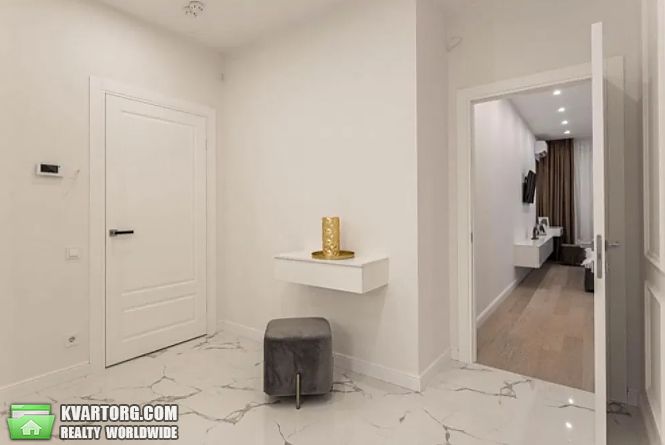 Rent out 3-room apartment. Киев, Джона Маккейна — photo 8