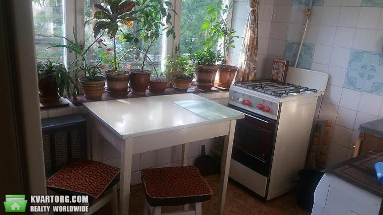 Rent out 1-room apartment. Киев, Строителей — photo 1