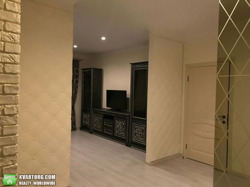 Sell 2-room apartment. Киев,  Панельная — photo 2