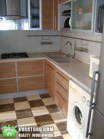 Rent out 3-room apartment. Киев,  Большая Васильковская — photo 3