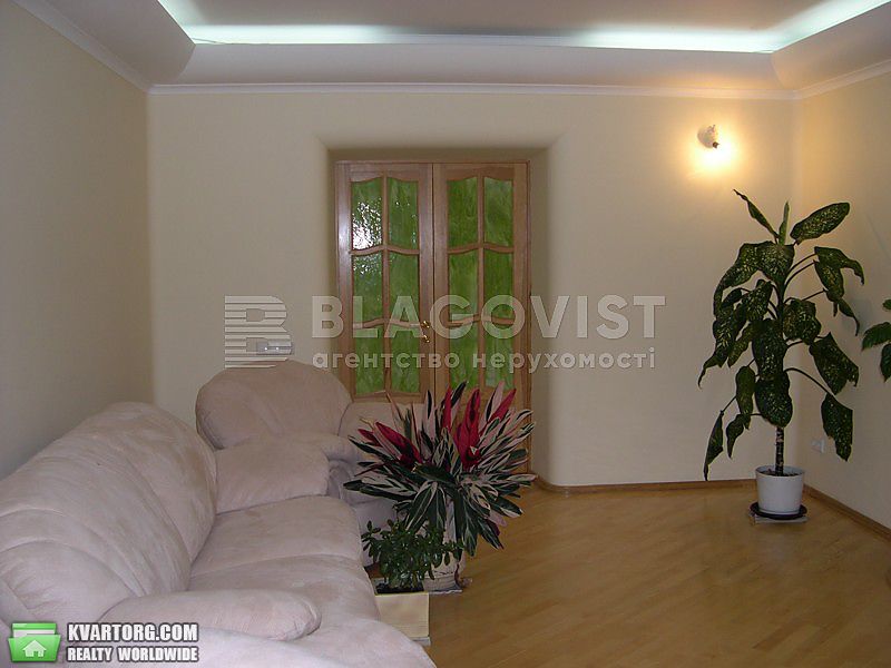 Sell 4-room apartment. Киев,  Конева — photo 9