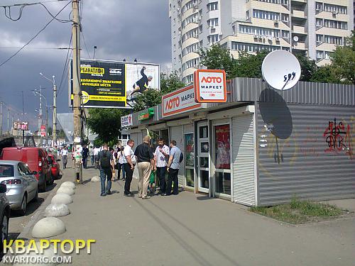 Rent out shop. Киев,  Гетьмана — photo 1