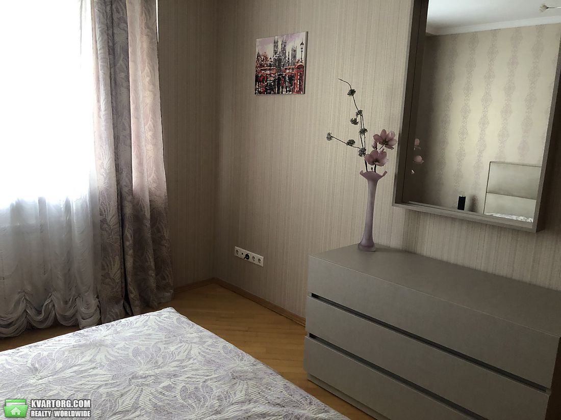 Rent out 3-room apartment. Киев,  Татарская — photo 2