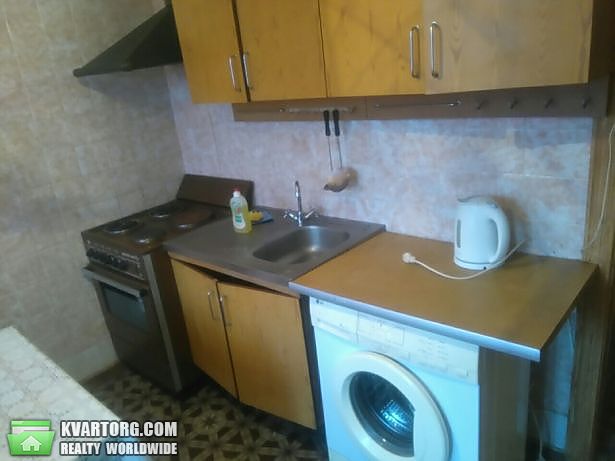 Rent out 1-room apartment. Киев,  Челябинская — photo 1