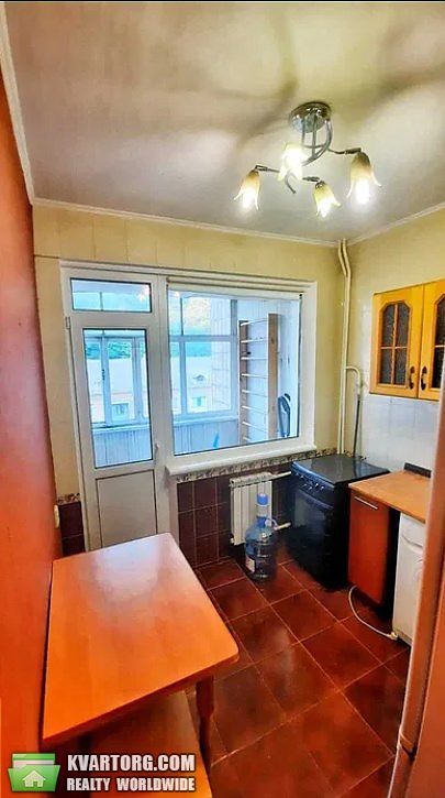 Rent out 2-room apartment. Киев, Бойчука — photo 4