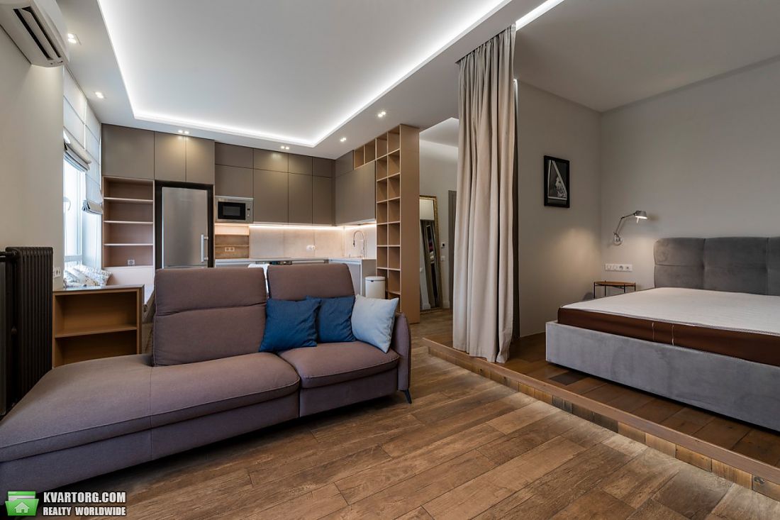 Rent out 1-room apartment. Киев,  Драгомирова — photo 1