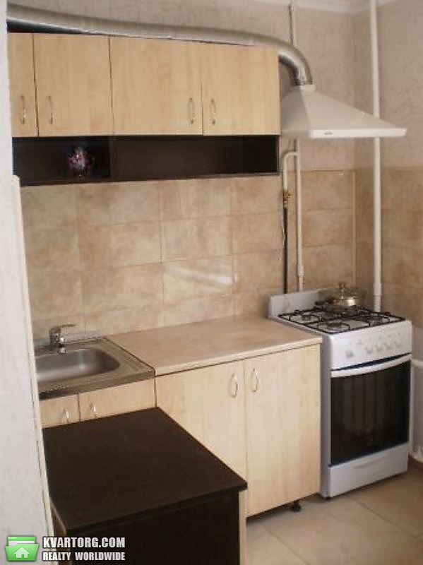Sell 3-room apartment. Киев,  Порика — photo 1