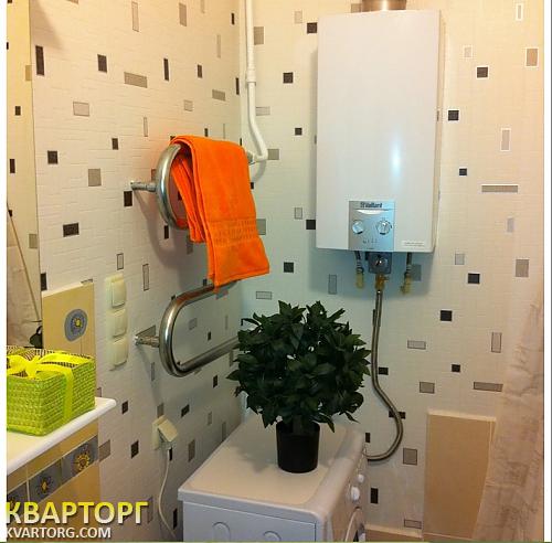 Rent out 2-room apartment. Киев,  Белорусская — photo 1