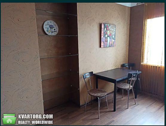 Rent out 2-room apartment. Киев, Ул. Гришка 9 — photo 6