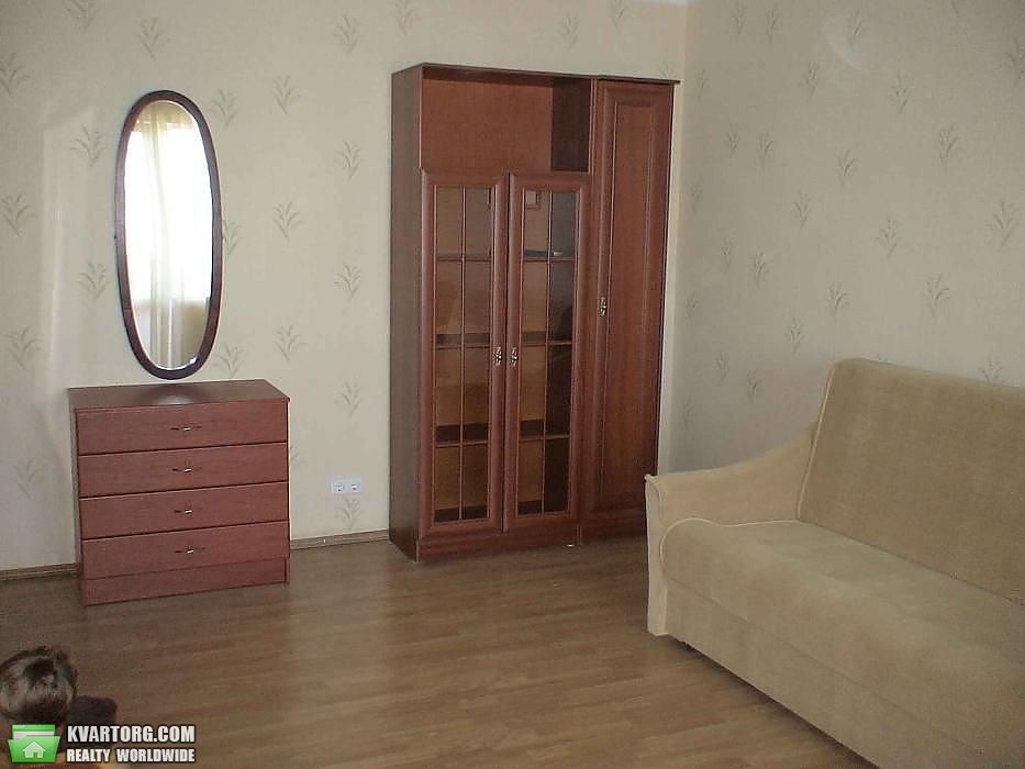 Sell 1-room apartment. Киев,  Миропольская — photo 3