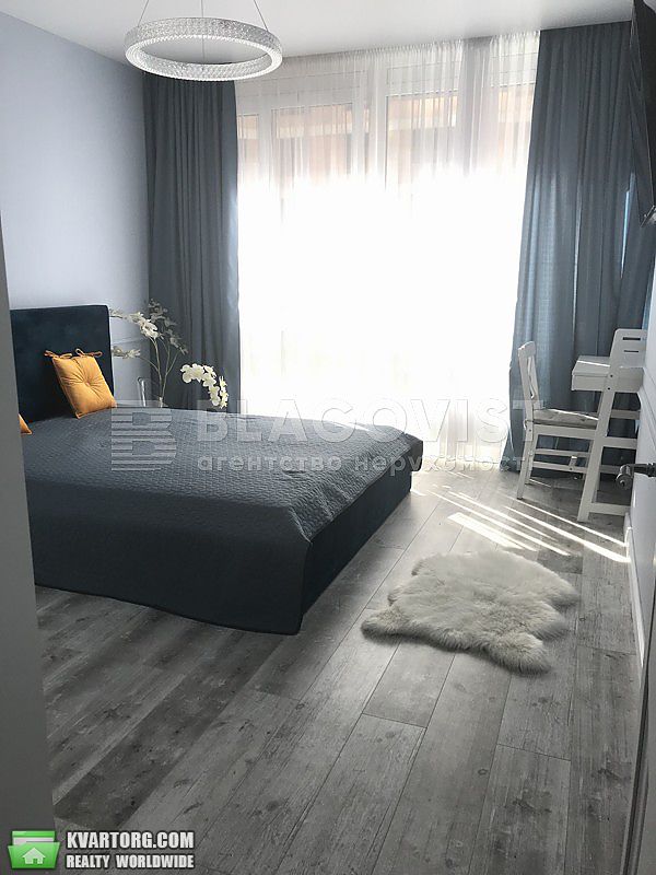 Rent out 1-room apartment. Киев,  Золотоворотская — photo 1