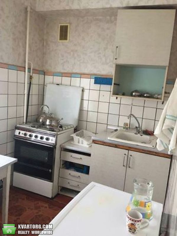 Sell 2-room apartment. Киев,  Братиславская — photo 1