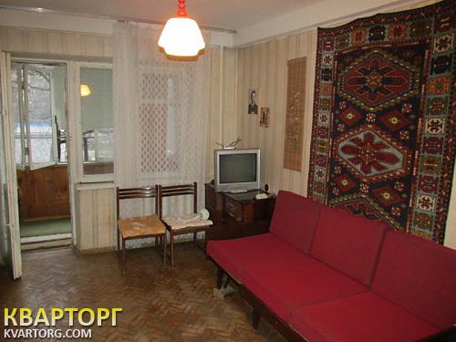 Rent out 2-room apartment. Киев,  Перова бул — photo 1
