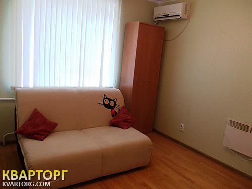 Rent out 3-room apartment. Киев,  Андреевская — photo 4