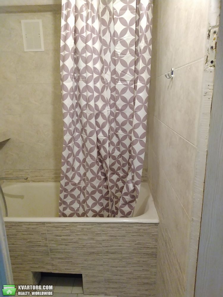 Rent out 1-room apartment. Киев, Милютенко — photo 4