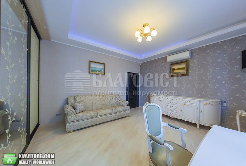 Rent out 3-room apartment. Киев,  Леси Украинки бул — photo 2