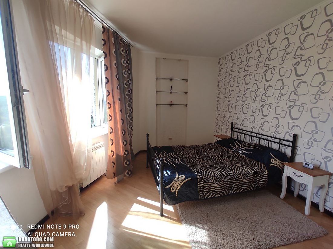Rent out 2-room apartment. Киев,  Голосеевская — photo 4