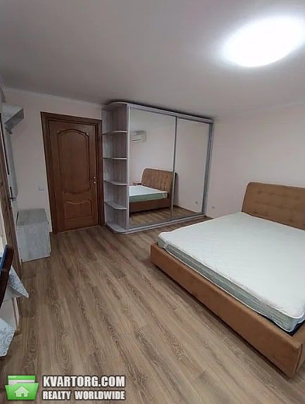 Rent out 1-room apartment. Киев, Кочерги Ивана — photo 3