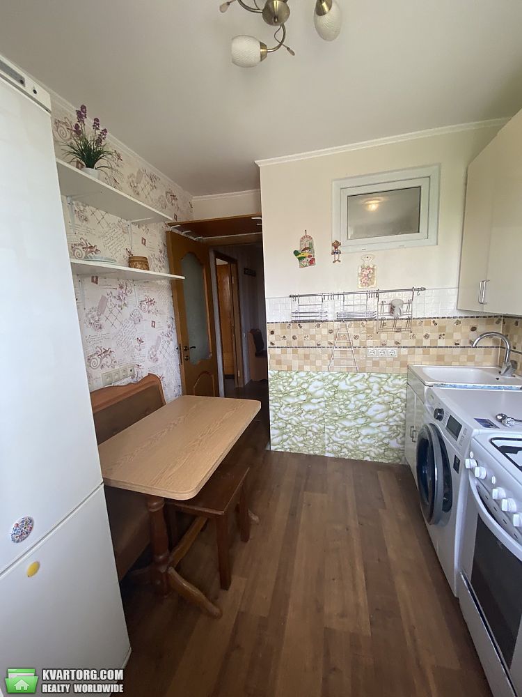 Sell 2-room apartment. Киев, Харьковское шоссе — photo 3