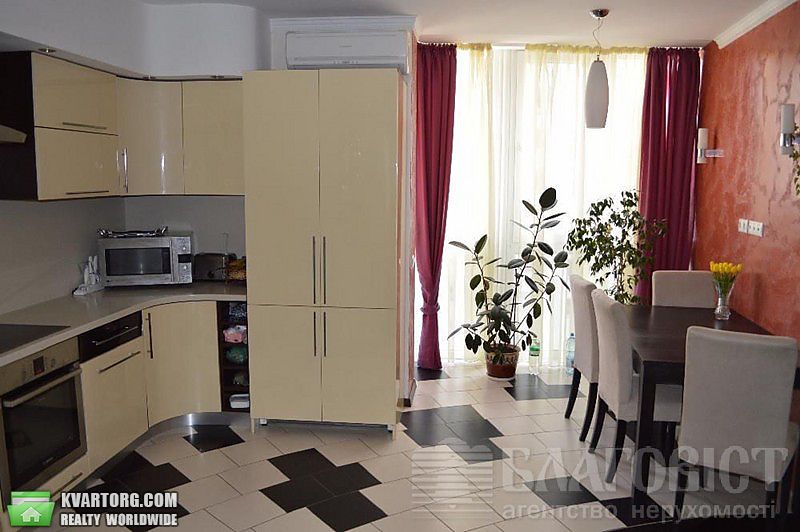 Sell 3-room apartment. Киев,  Урловская — photo 2