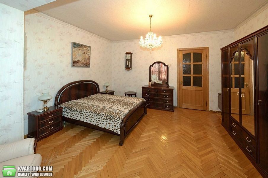 Sell 3-room apartment. Киев,  Метрологическая — photo 4