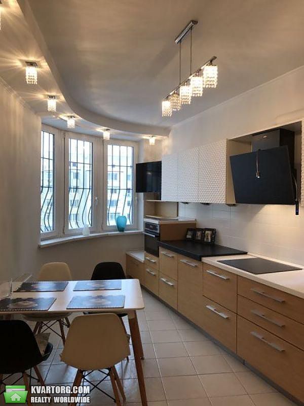 Rent out 3-room apartment. Киев, Шептицкого — photo 8