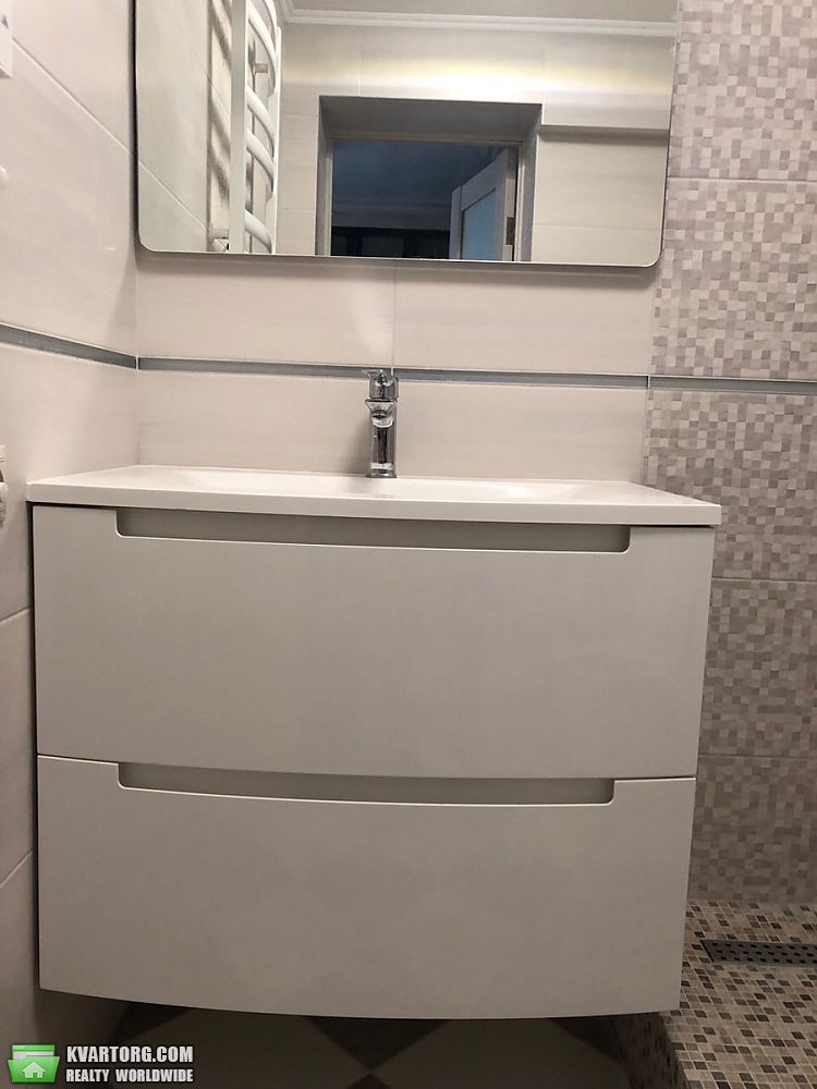 Rent out 1-room apartment. Киев,  Ереванская — photo 10